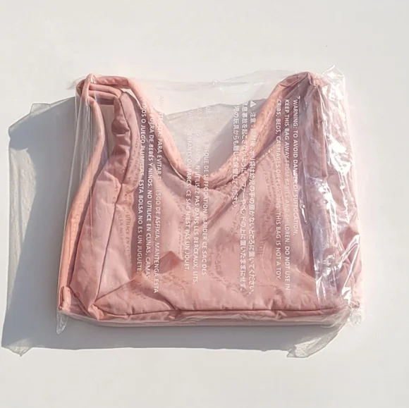 Baggu NWT UO Exclusive Rose Tan Pink Nylon Shoulder Bag Small Mini - Picture 4 of 4